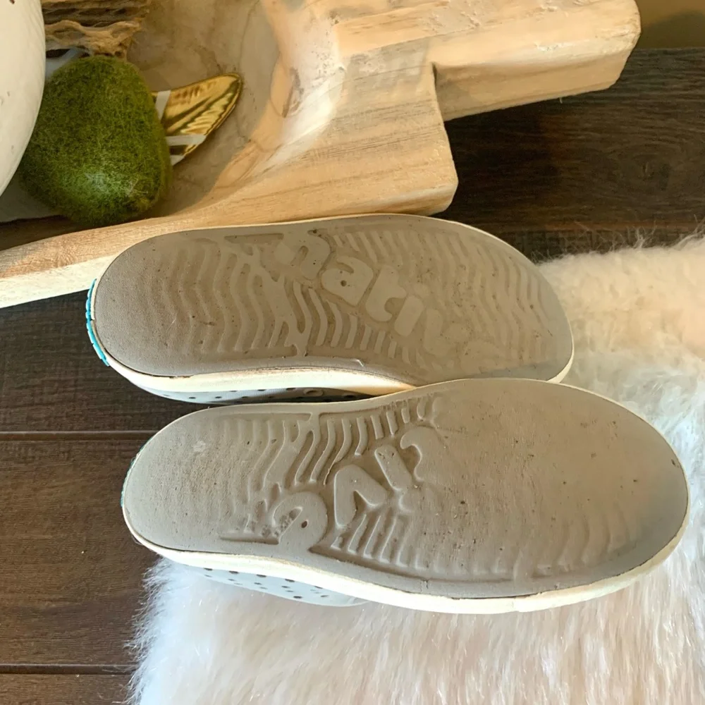 NATIVE Jefferson Shoes